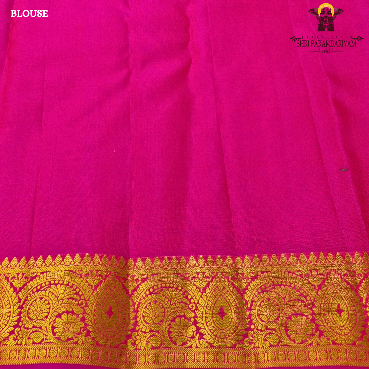 A refreshing turquoise green body paired with a soft lavender-purple contrast Saree