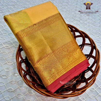 Elegant mustard yellow / golden yellow Saree