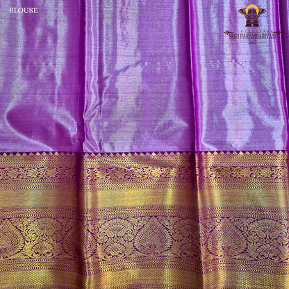 A refreshing parrot green / light pista green Saree