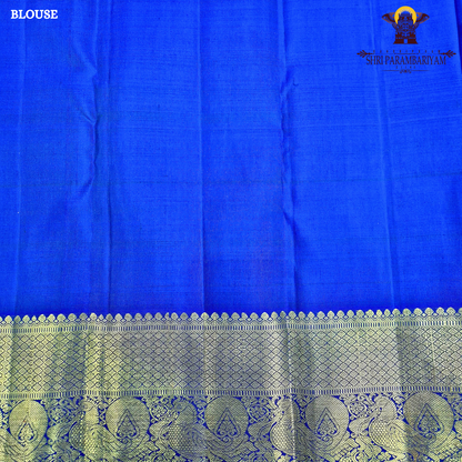 A elegant royal blue Saree