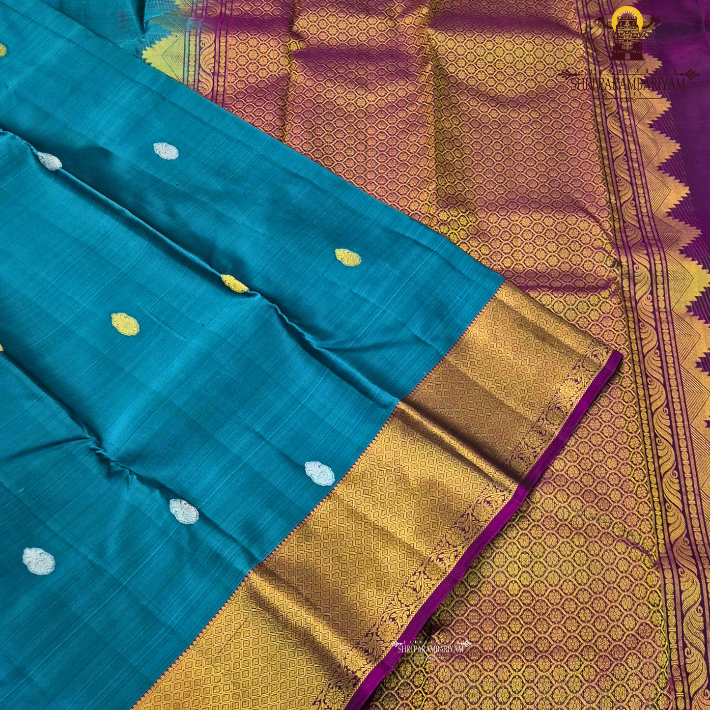 Teal blue (a rich greenish-blue shade) Saree