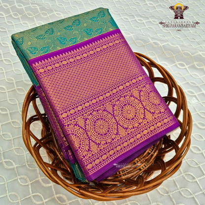 Elegant teal green / peacock green Saree