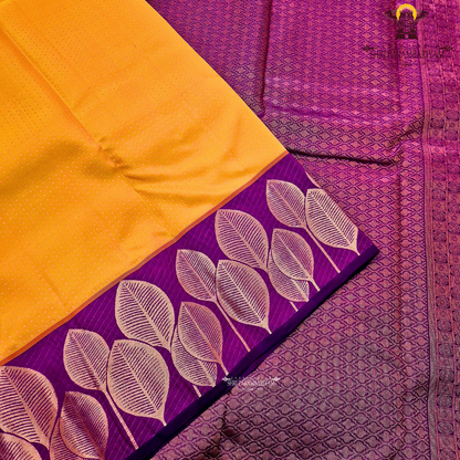 Mango Orange / Sunset Orange Saree