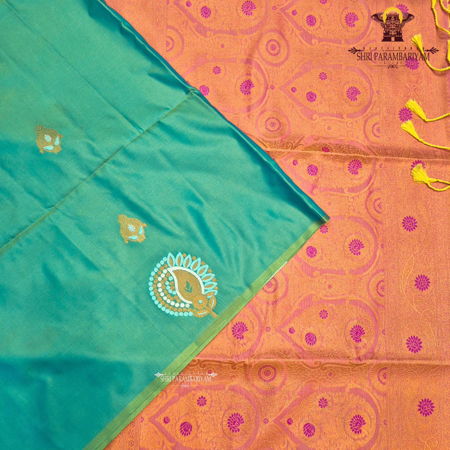 Classic bottle green / peacock green Saree