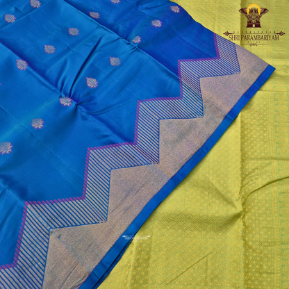 A deep royal blue body that exudes sophistication and grace Saree