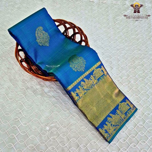 A stunning Royal Blue with Peacock Blue dual-tone shade Saree