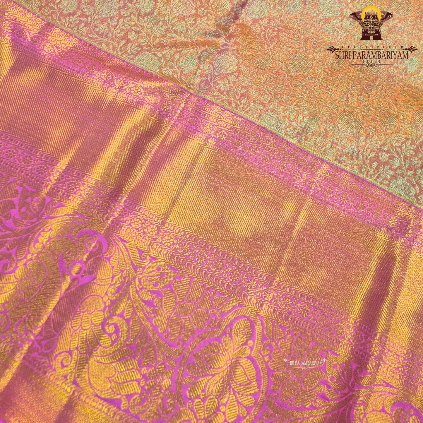 A beautiful peach gold body that shines with a luxurious tissue finish Saree