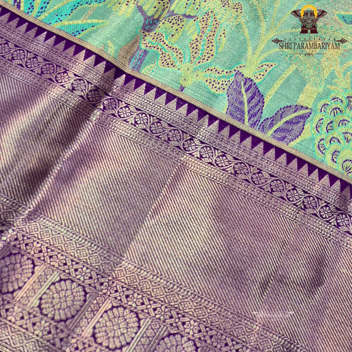 Elegant combination of mint green (aqua green) Saree